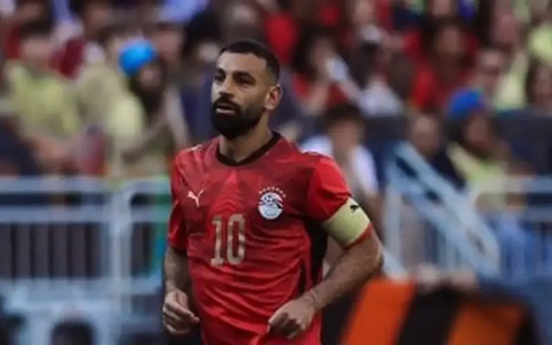 كواليس التواصل الأول بين محمد صلاح ومدرب بشكتاش لحسم وجهته القادمة
